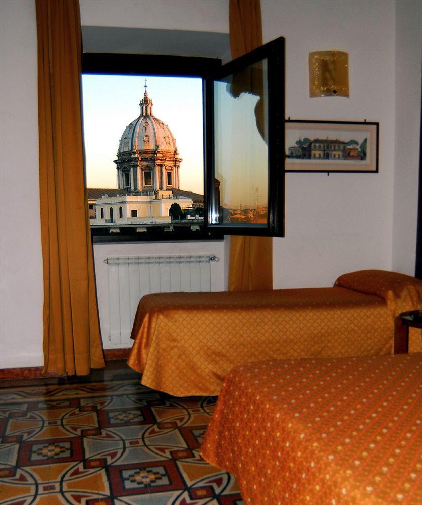 Hotel Primavera מראה חיצוני תמונה